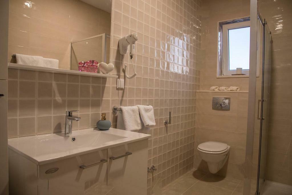 Apartment Eli - Sea View Mlini Kültér fotó