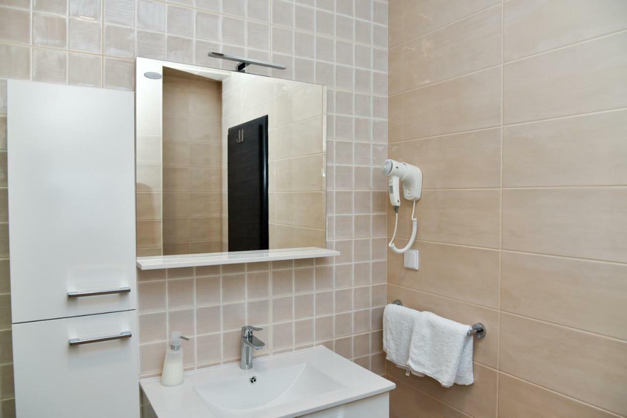 Apartment Eli - Sea View Mlini Kültér fotó